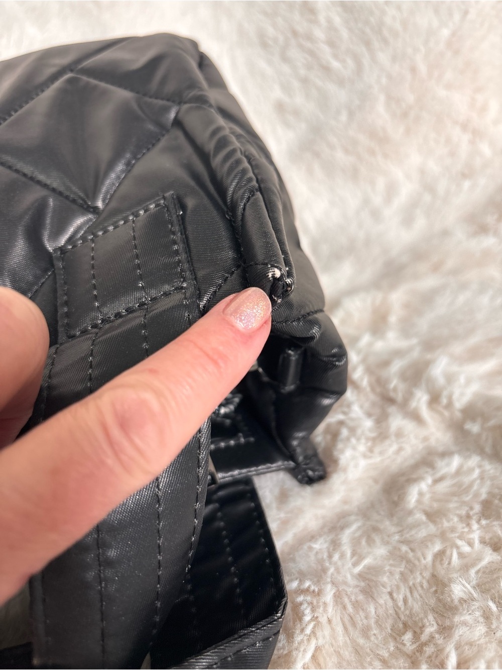 GUC Lug Jitterbug Crossbody Bag, Metallic Black (see photos for signs of wear) - Picture 6 of 9